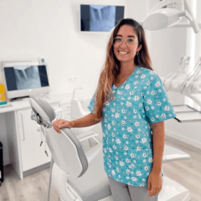 laura garay clinica dental olivar optimizado